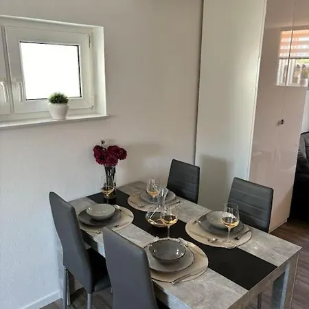 In Der Suedpfalz Apartament Zeiskam