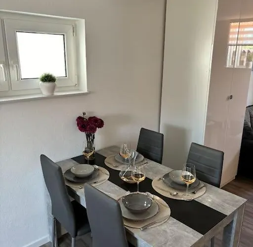 In Der Suedpfalz Апартаменты Zeiskam